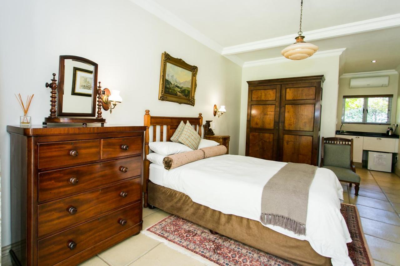 Burkleigh House Hotel Йоханесбург Екстериор снимка