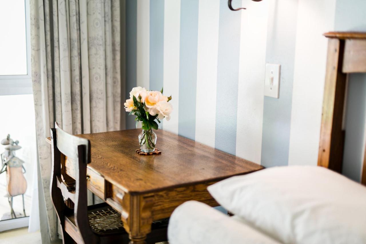 Burkleigh House Hotel Йоханесбург Екстериор снимка