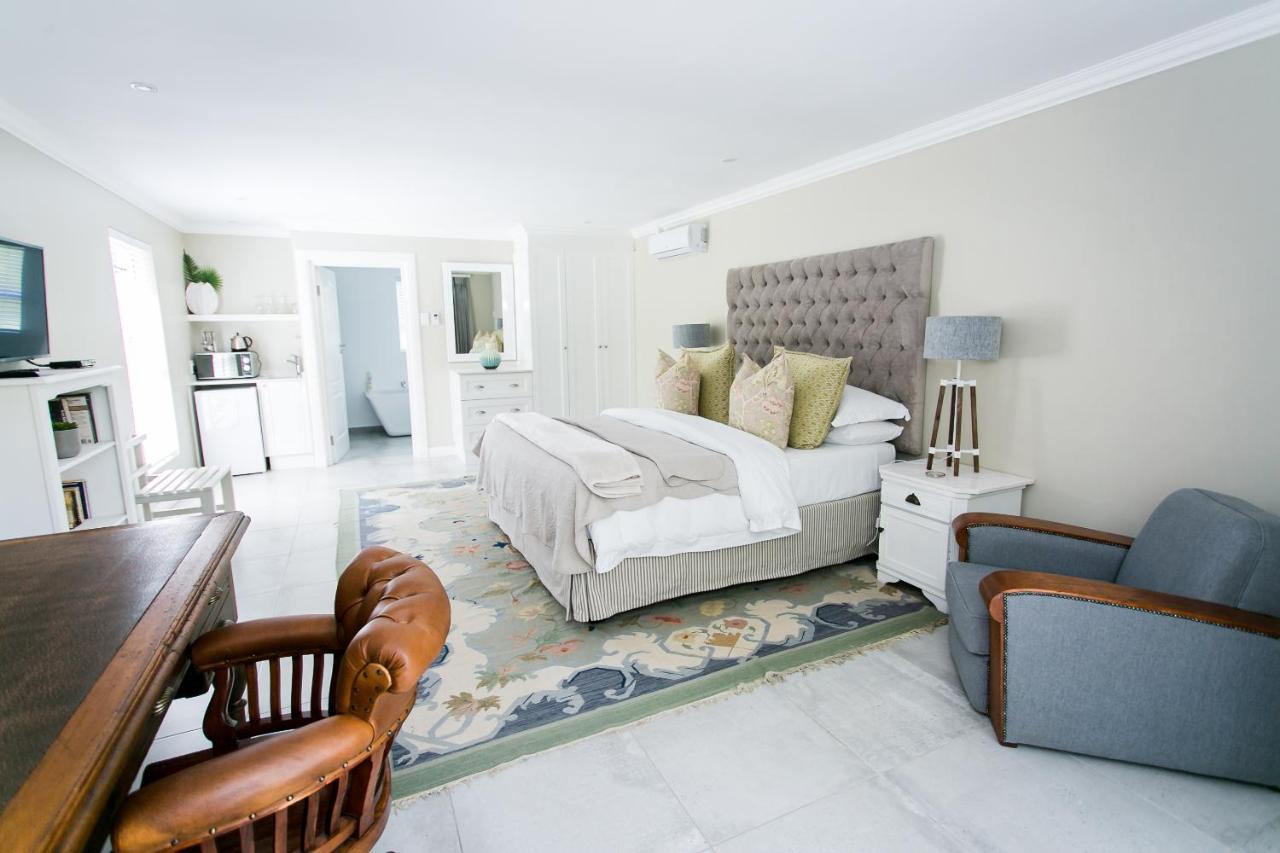 Burkleigh House Hotel Йоханесбург Екстериор снимка