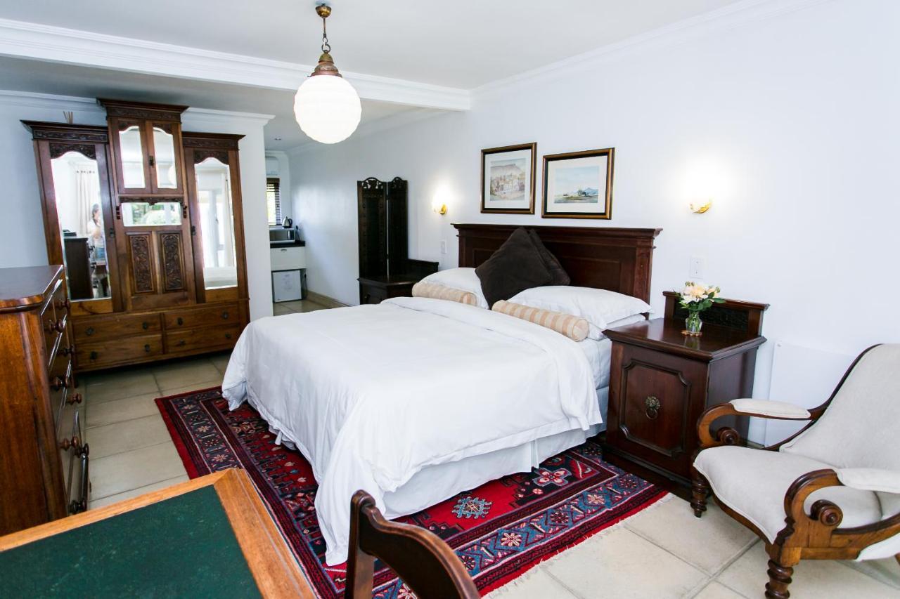 Burkleigh House Hotel Йоханесбург Екстериор снимка
